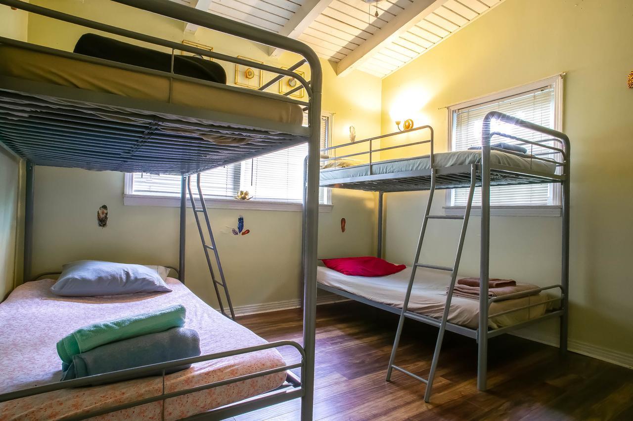 Sun & Moon Hostal Tallahassee
